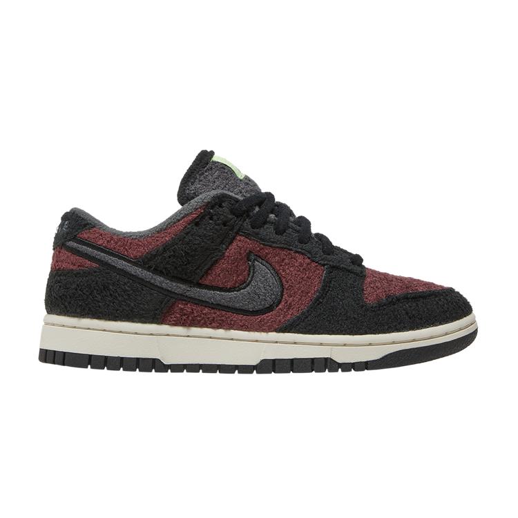 Wmns Dunk Low SE 'Fleece - Burgundy Crush'